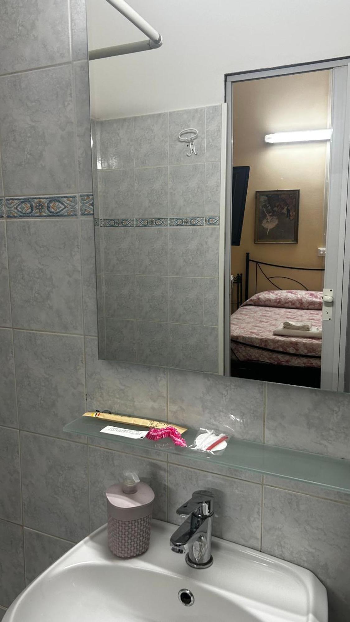 Albergo Fiorita Cenova Dış mekan fotoğraf